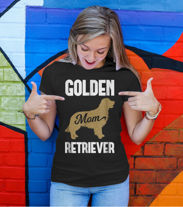 Golden Retriever Mom Dog T-Shirt