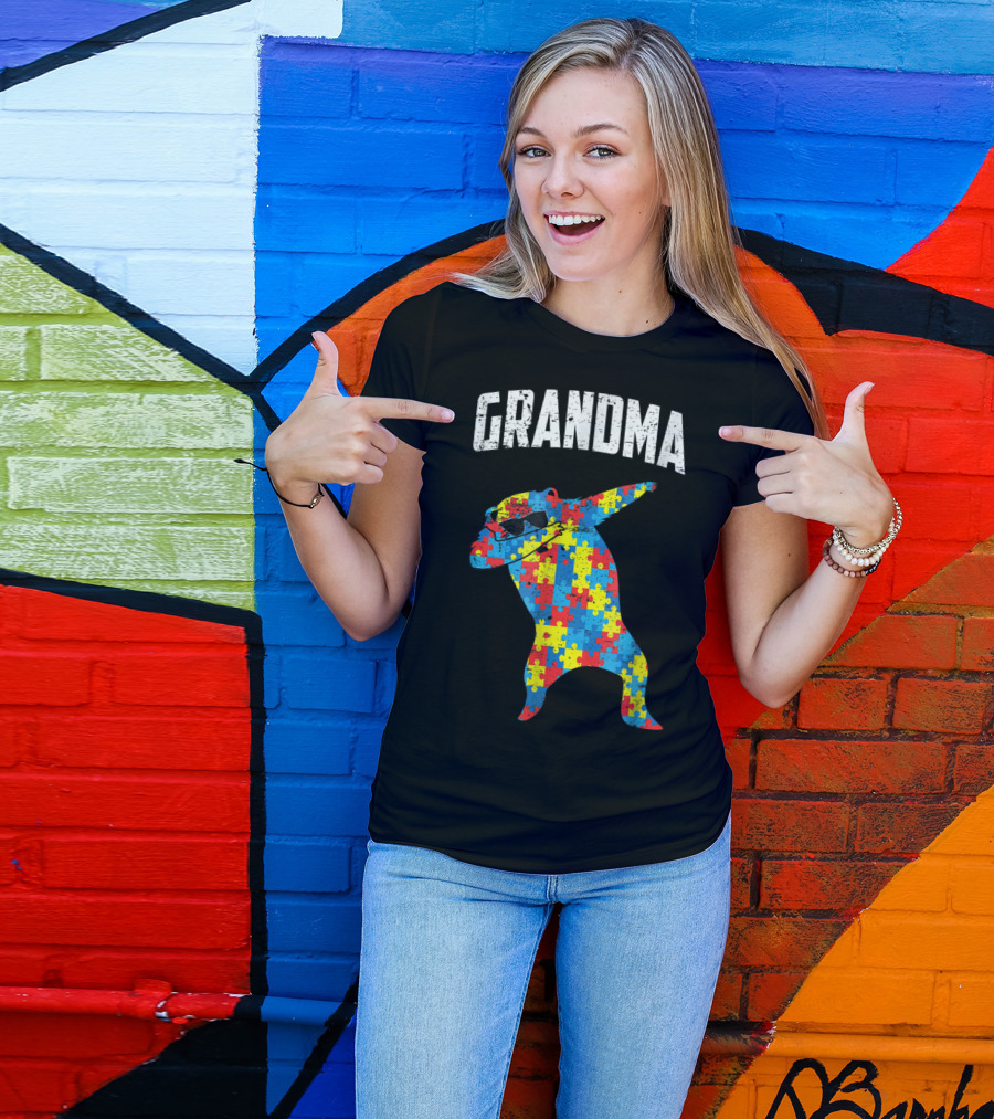 Dabbing Autism Puzzle Bear With Glasses Grandma T-Shirt