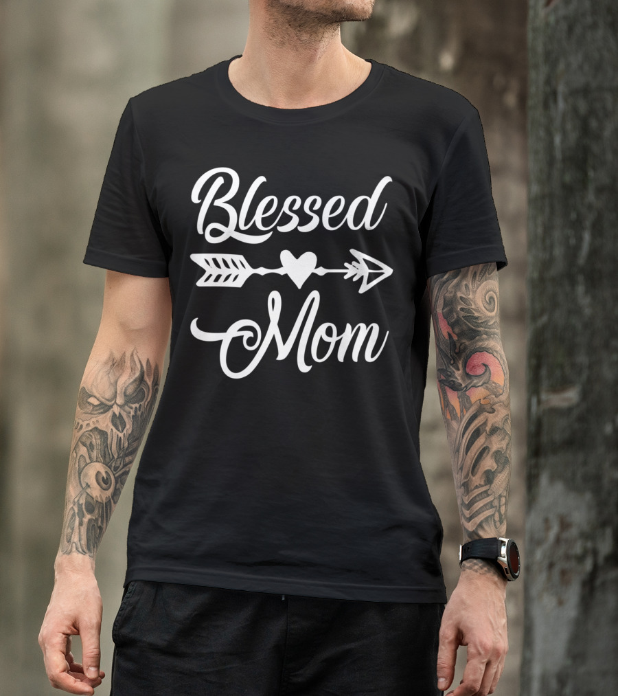 Blessed Mom Heart Arrow Design Thanksgiving24 T-Shirt