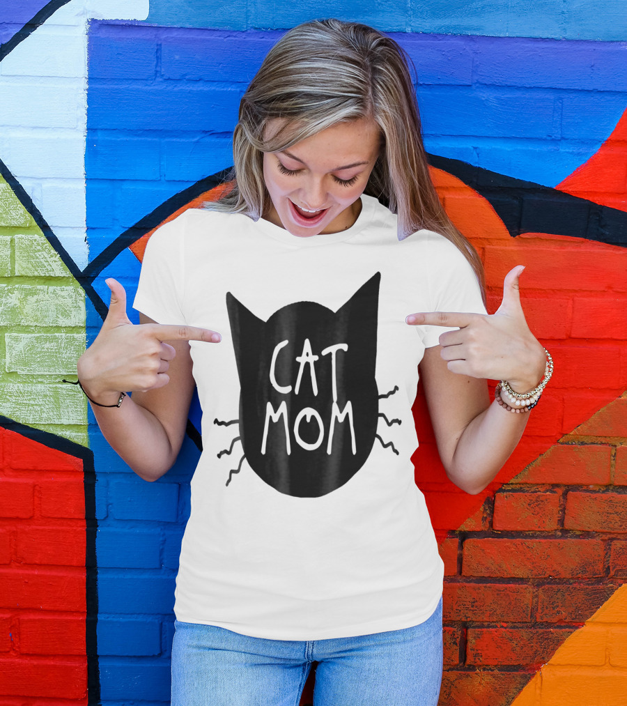 Cat Mom T-Shirt