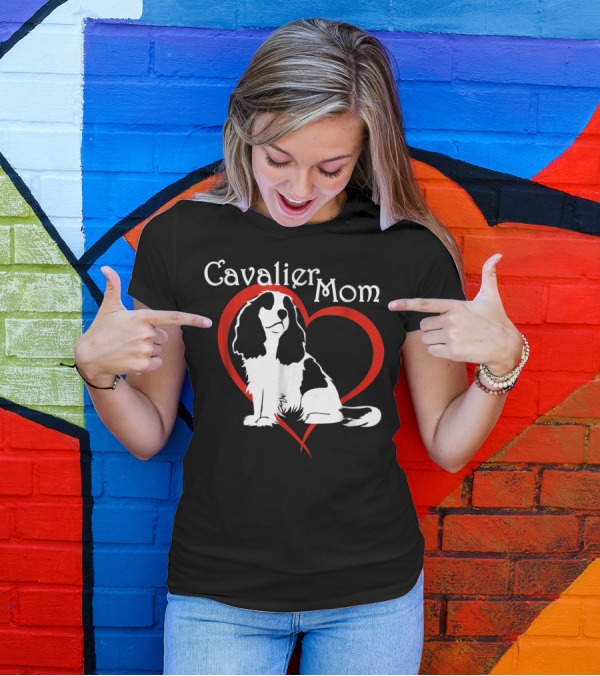 Cavalier Mom CKCS Heart NickerStickers Dog T-Shirt