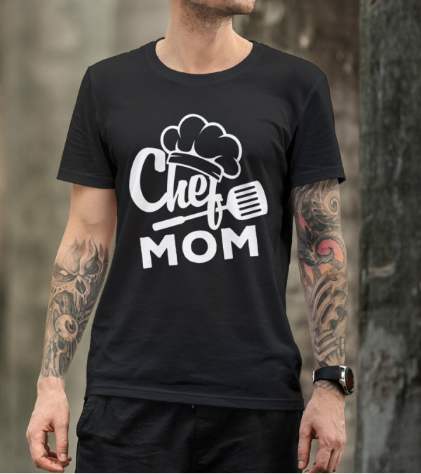 Chef Mom Cooking Hat And Spatula T-Shirt