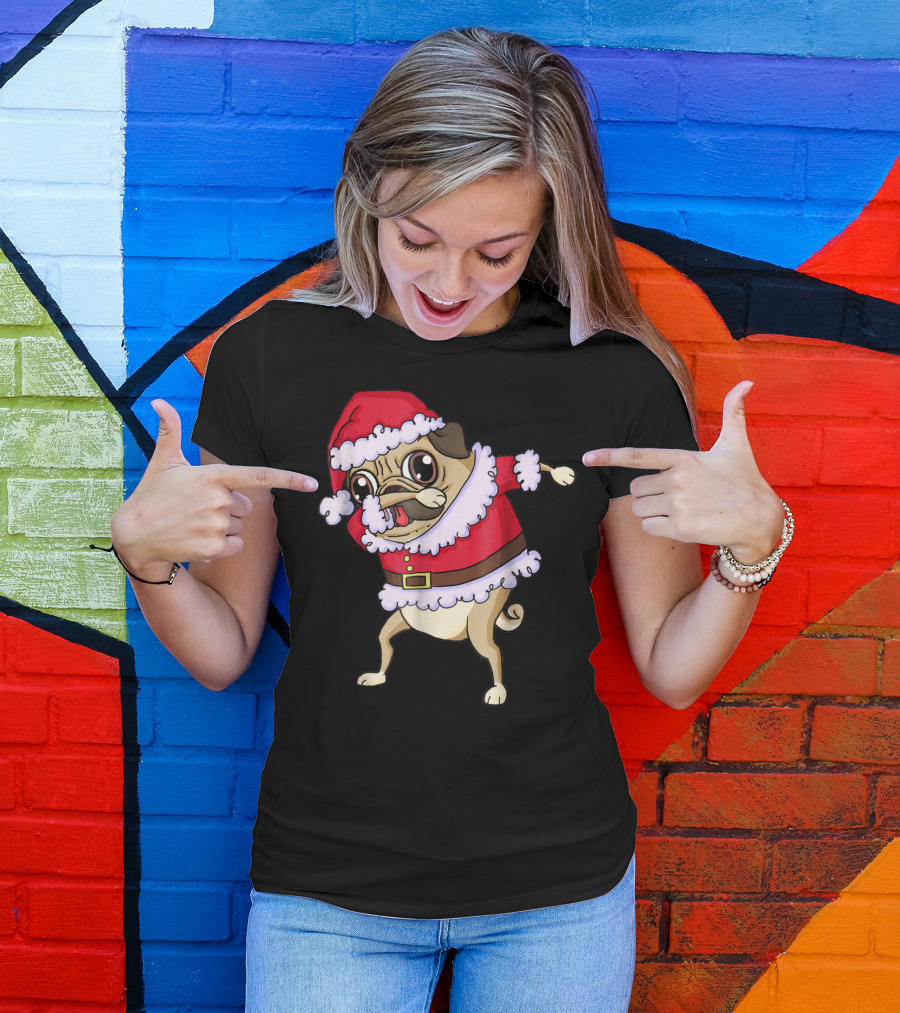 Christmas Pug Dabbing In Santa T-Shirt
