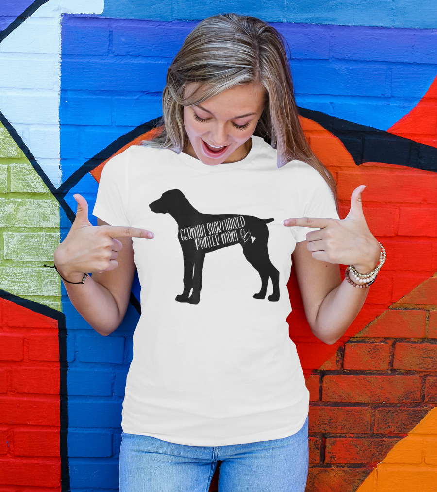 German Shorthaired Pointer Mom ♥ T-Shirt