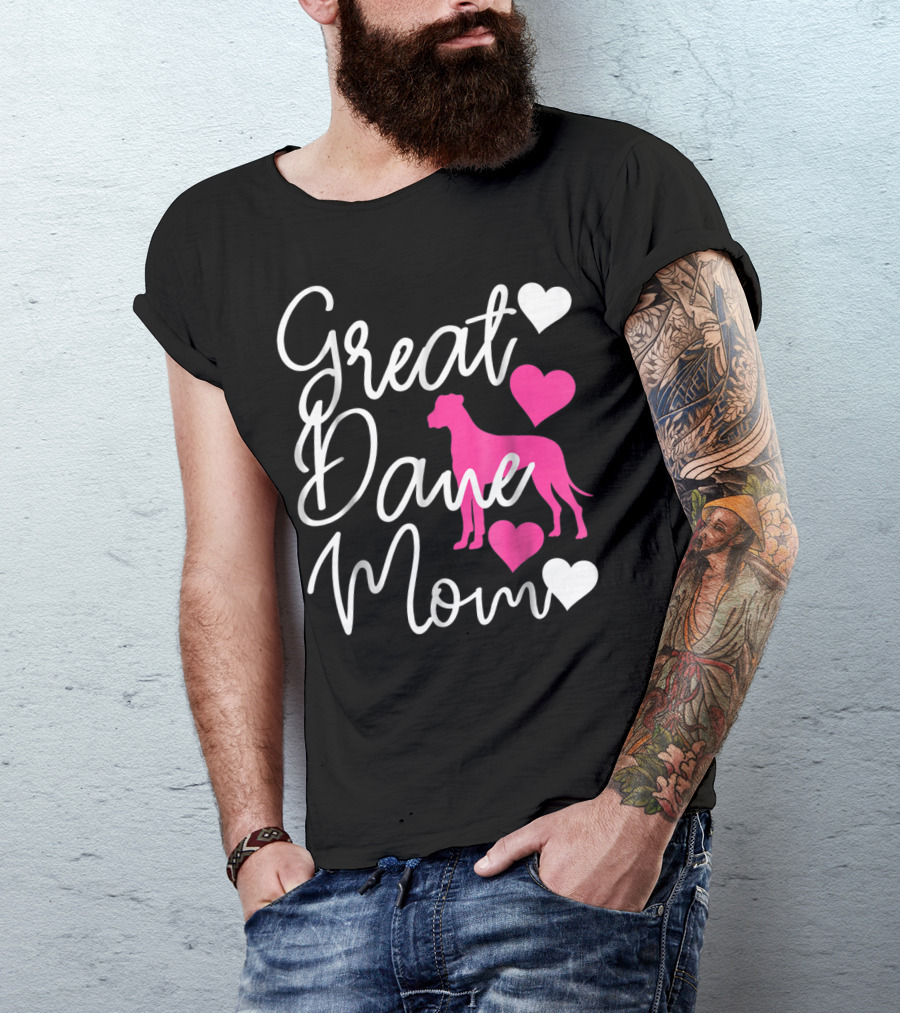 Great Dane Mom Hearts Pink T-Shirt