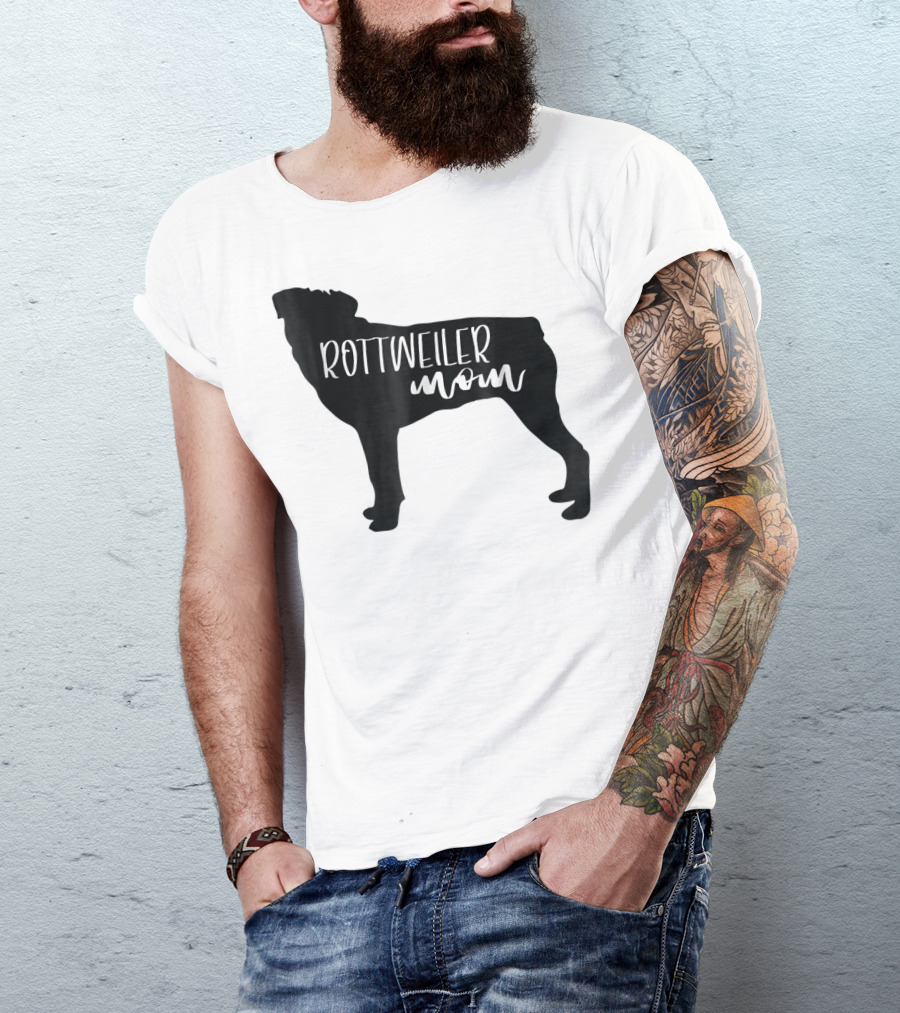 Rottweiler Mom T-Shirt