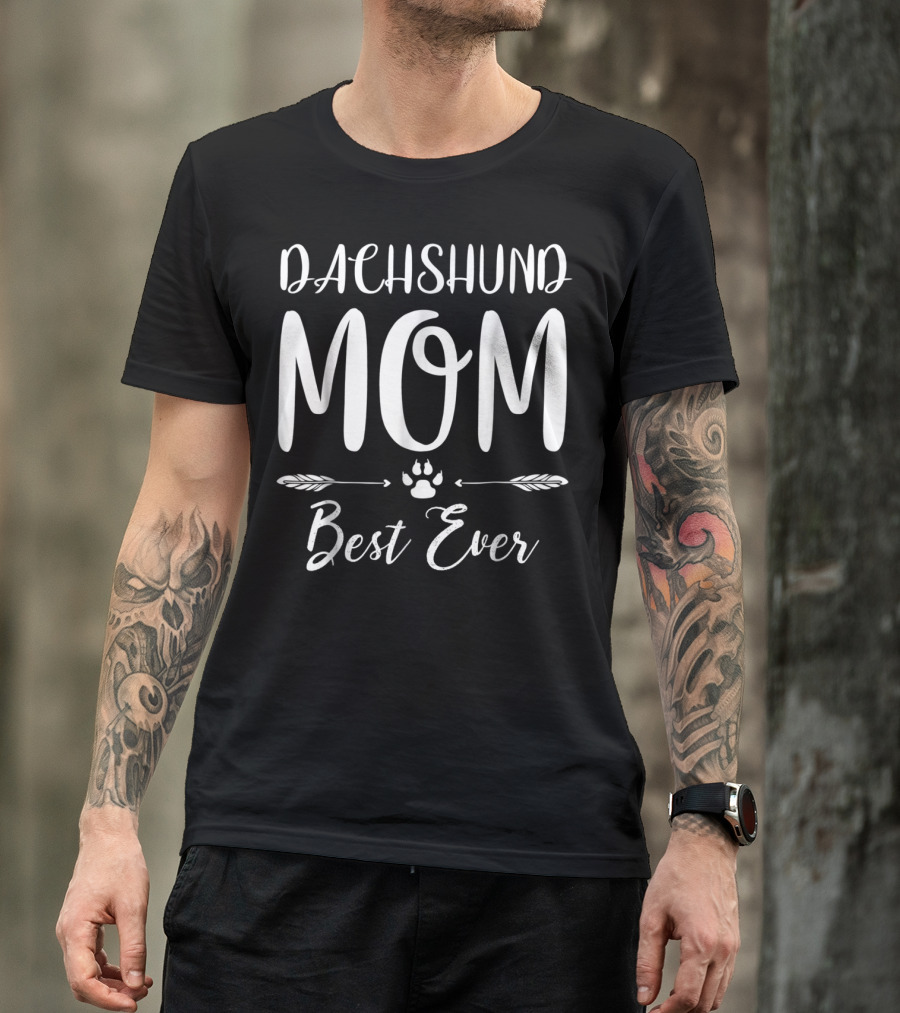 Dachshund Mom Best Ever Dog Lovers Paw Feathers T-Shirt