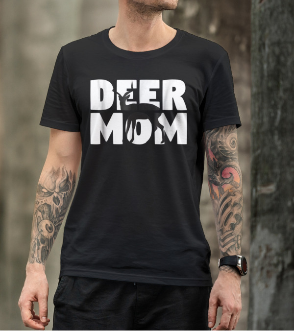 DEER MOM Deer Lover Mother Zoo Animal T-Shirt
