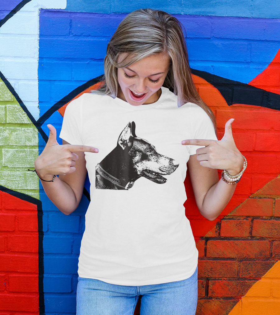 Doberman Pinscher Face Dog Mom Or Dad Graphic Animal Outline T-Shirt