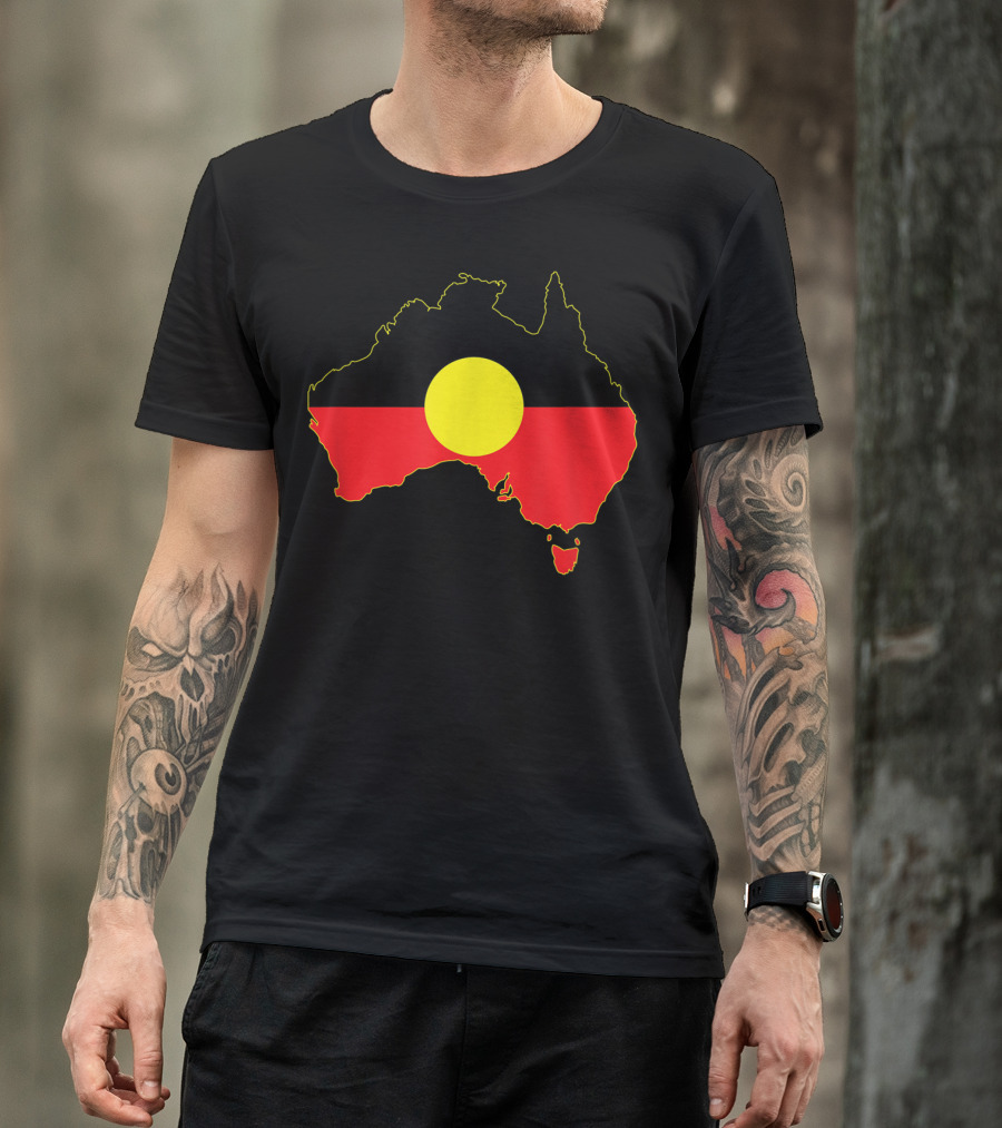 Aboriginal Flag Incorporated Map Of Australia T-Shirt