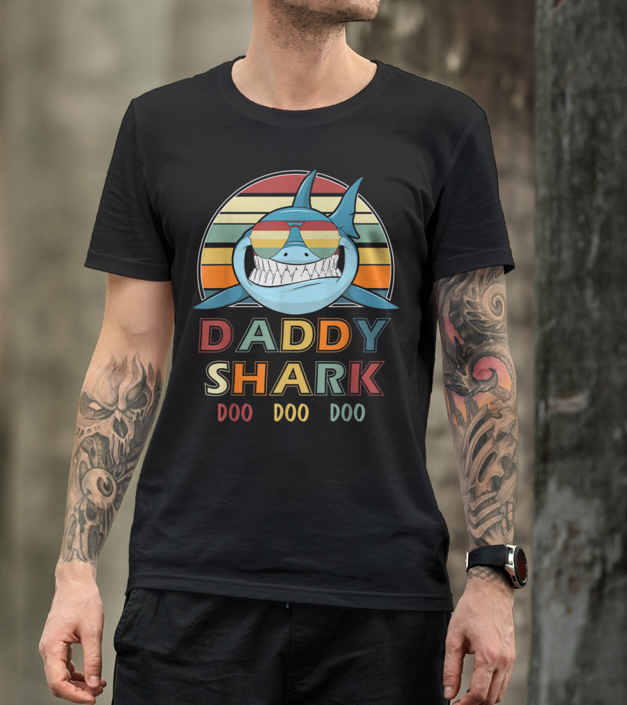 Daddy Shark Doo Doo Doo Retro Vintage T-Shirt