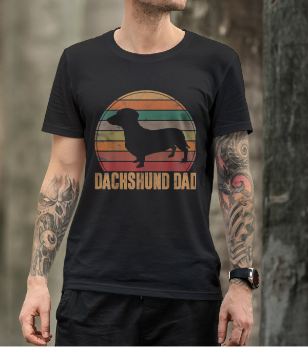 Dachshund Dad Retro Doxie Daddy Dog Owner Silhouette Vintage Sunset T-Shirt