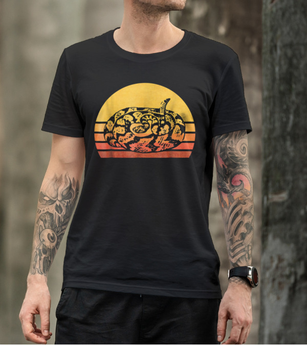 Vintage Rattlesnake Serpent Snake Retro Sunset T-Shirt