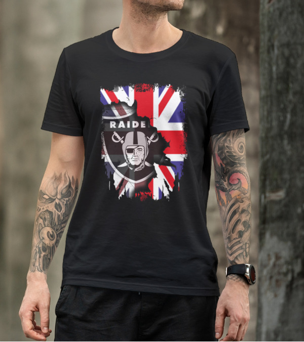 Raider Helmet With Union Jack Flag Fusion T-Shirt