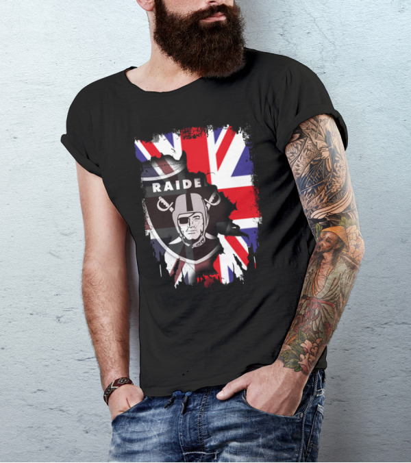 Raider Helmet With Union Jack Flag Fusion T-Shirt