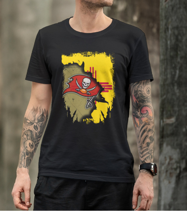 Together New Mexico With Buccaneers Logo And Flag Background T-Shirt