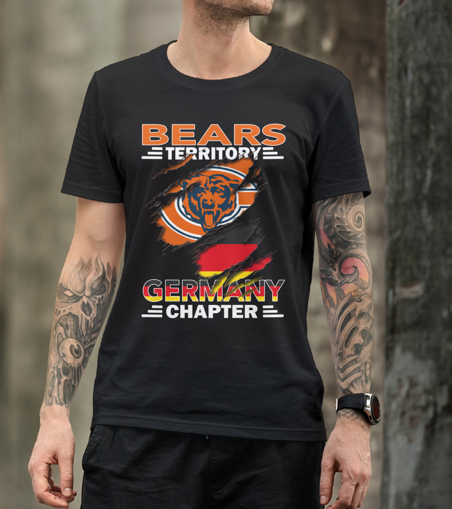 BEARS TERRITORY GERMANY CHAPTER CHICAGO BEARS LOGO GERMAN FLAG T-Shirt