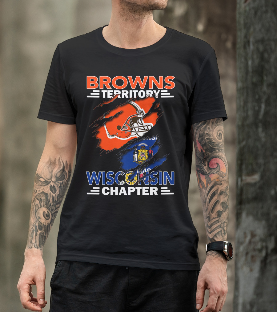 Browns Territory Wisconsin Chapter Helmet Over State Flag T-Shirt