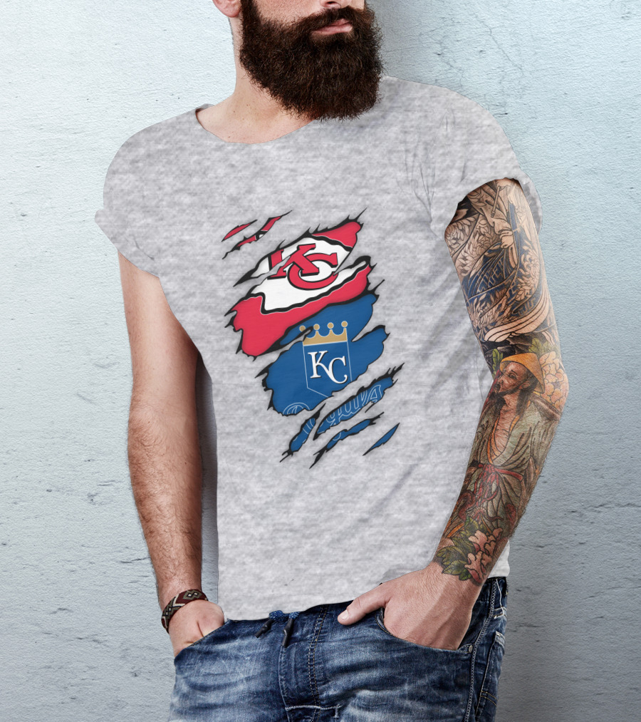 Kansas City Royals Kc And Kansas City Chiefs Arrowhead Red Blue Logo Fusion T-Shirt