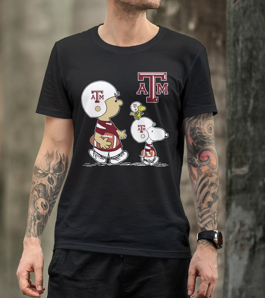 Texas A&M Aggies Peanuts Football Characters Snoopy Charlie Brown Woodstock T-Shirt