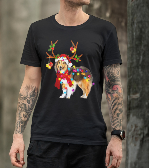 Christmas Sheltie Dog In Santa Hat With Reindeer Antlers And Colorful String Lights T-Shirt