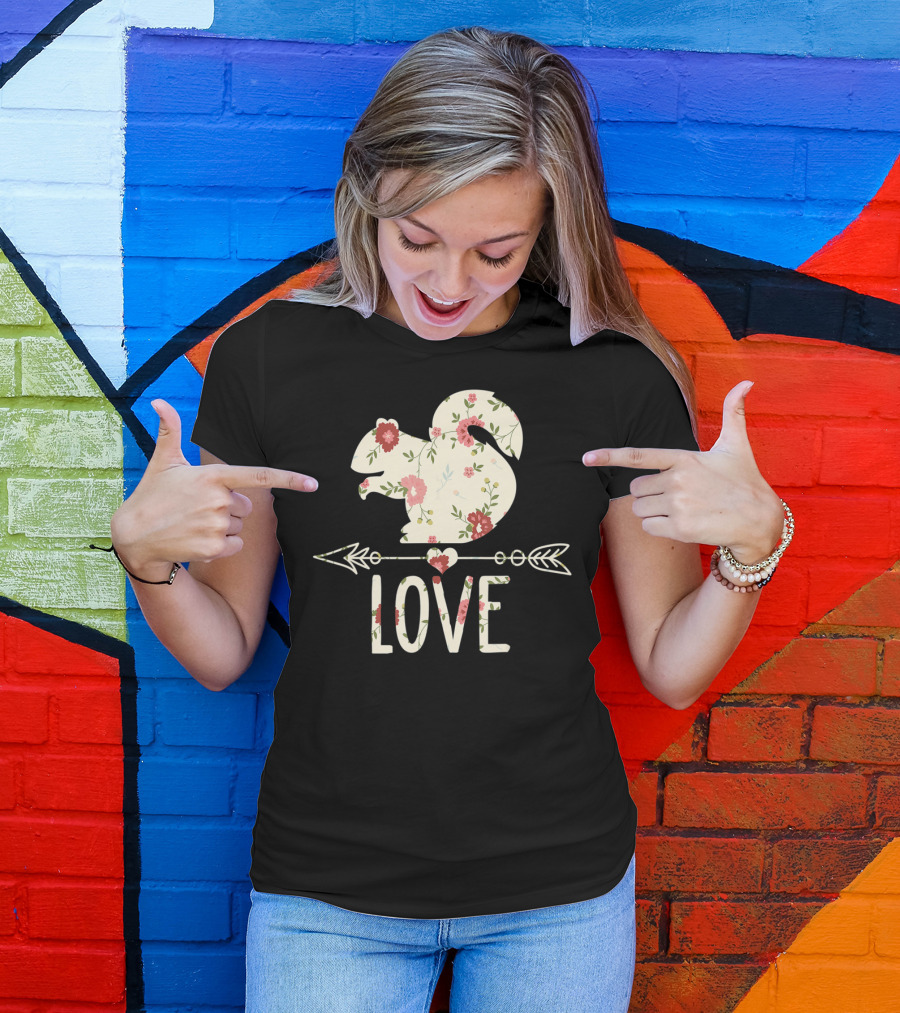 Love Squirrel Floral Vintage Flower Arrow T-Shirt
