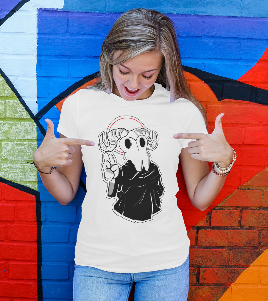Kawaii Beezelbub Satan Evil Skull With Horns And Cloak T-Shirt