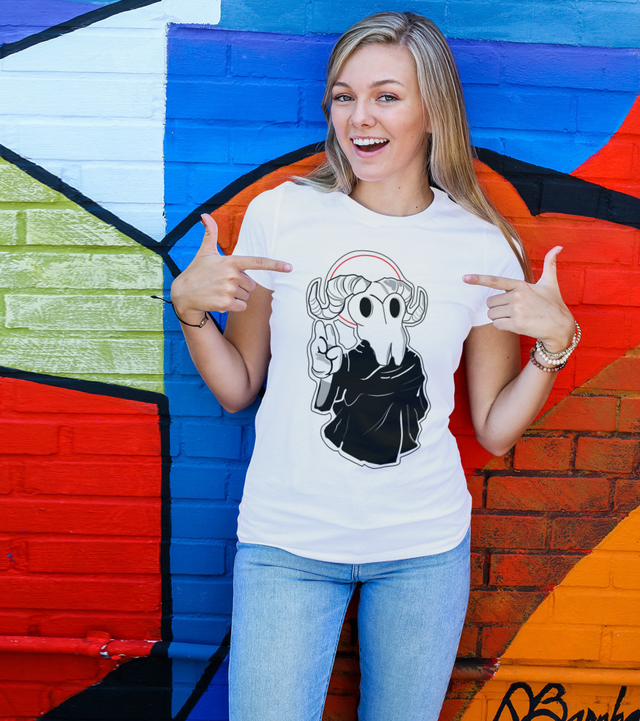 Kawaii Beezelbub Satan Evil Skull With Horns And Cloak T-Shirt