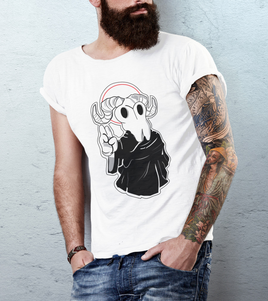 Kawaii Beezelbub Satan Evil Skull With Horns And Cloak T-Shirt