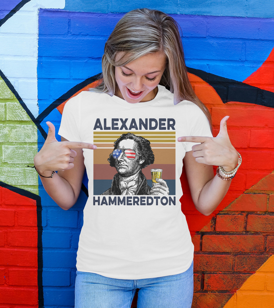 Alexander Hammeredton USA Vintage Drink Patriotic Sunglasses T-Shirt