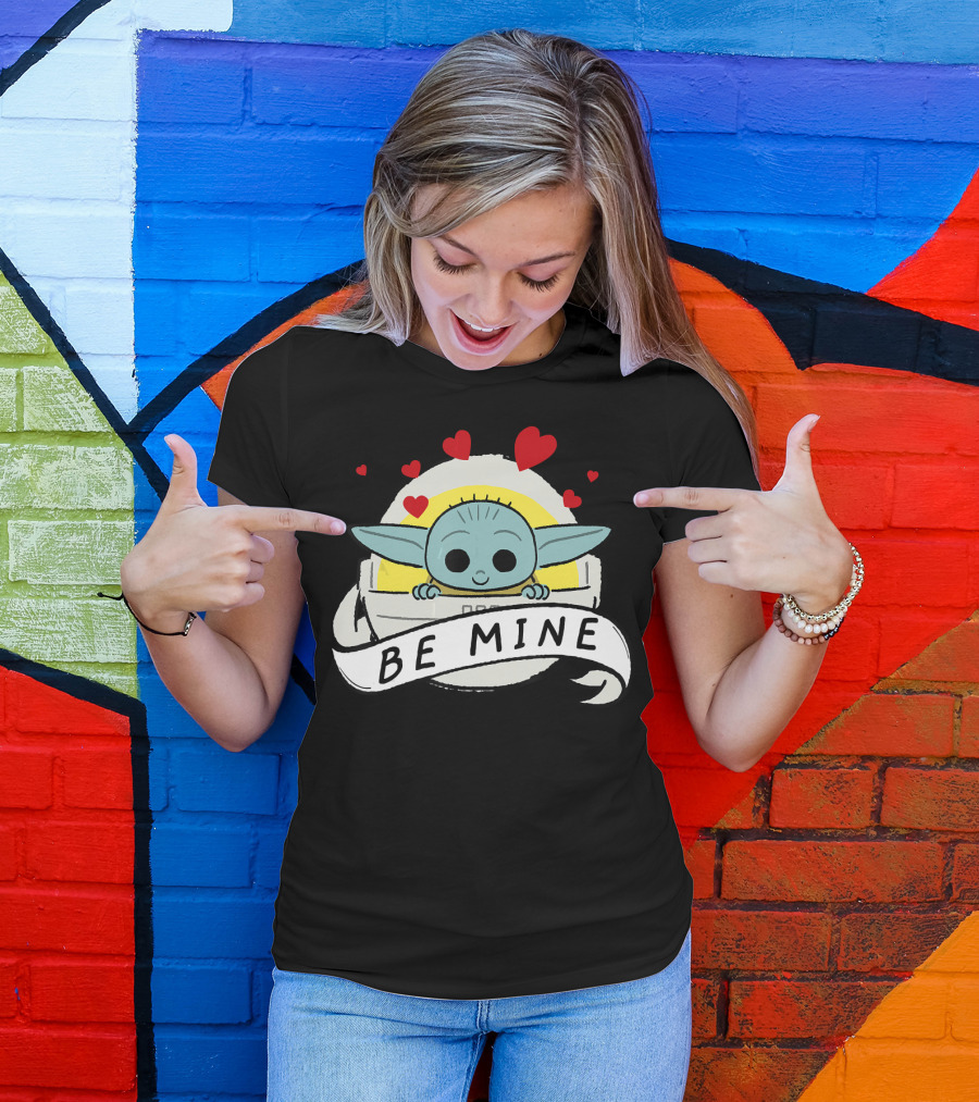 Star Wars The Mandalorian The Child Be Mine Hearts T-Shirt