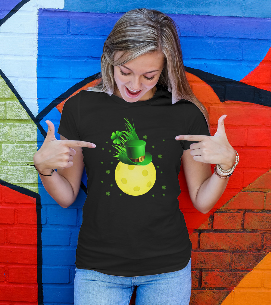 Leprechaun Pickleball Shamrock Hat Ball T-Shirt