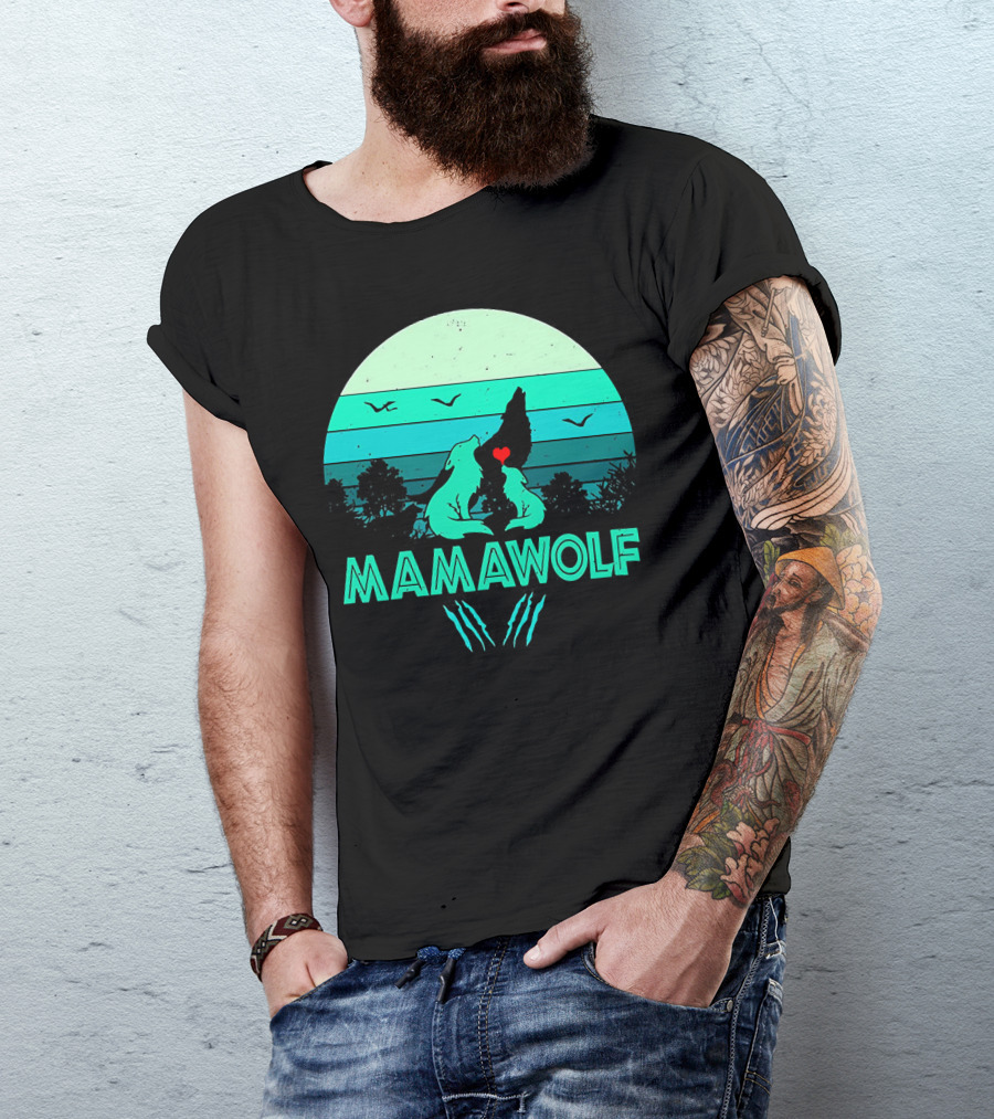 MAMAWOLF Babies Mom Vintage Wolf Heart Moon T-Shirt