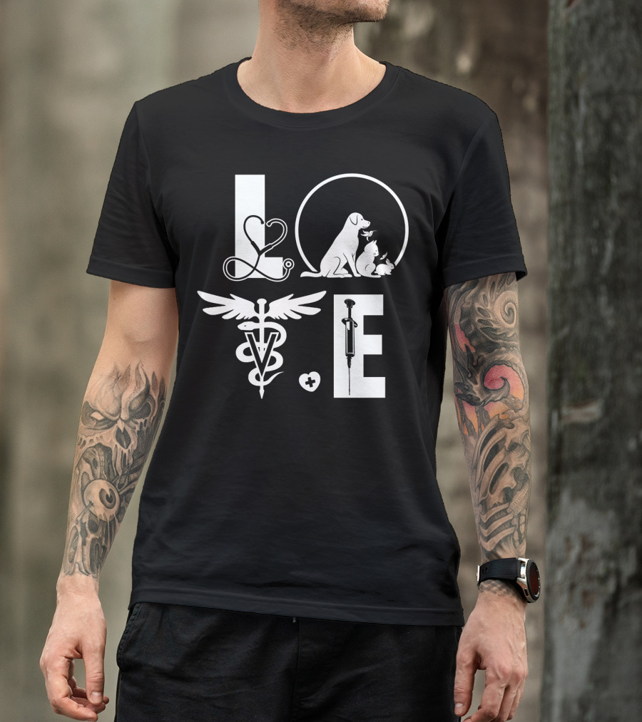 Vet Tech Love 195 Stethoscope Animals Caduceus Syringe T-Shirt