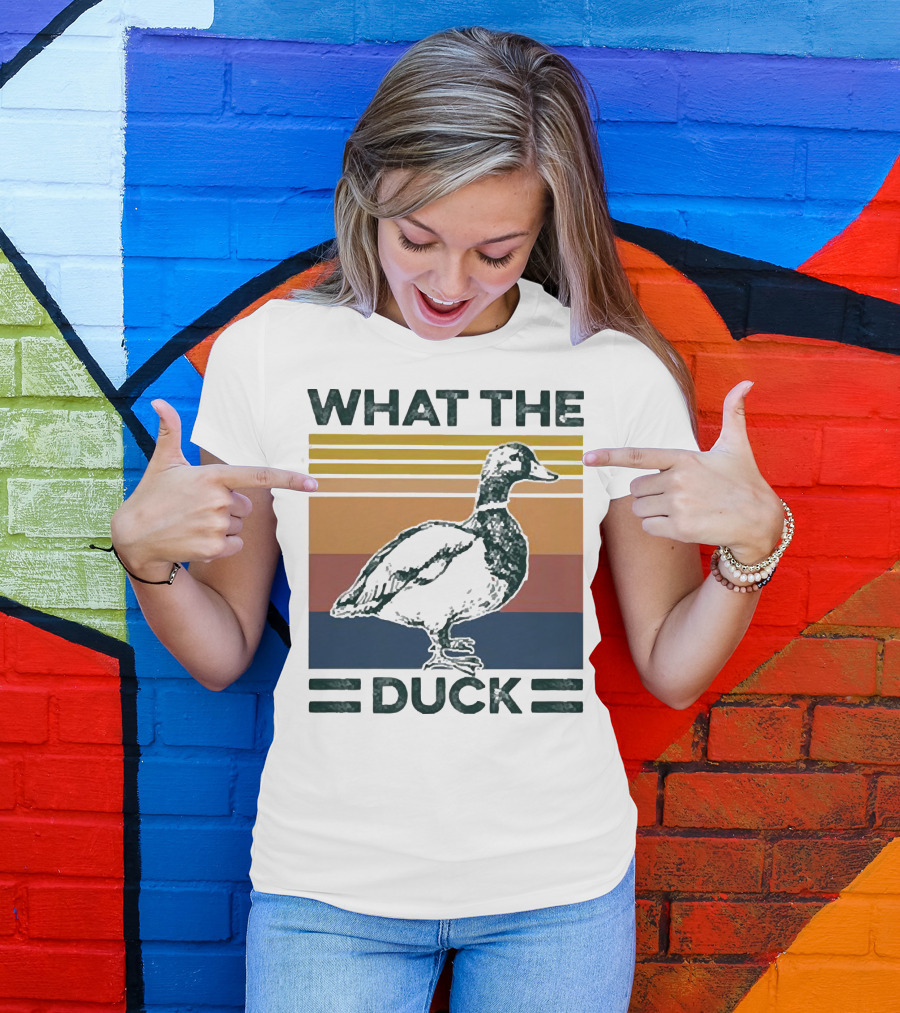 What The Duck Vintage Style Retro Stripes Duck Image T-Shirt