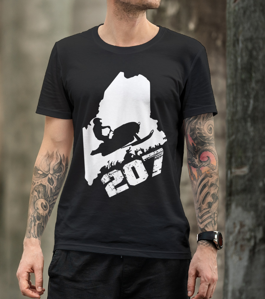 Maine 207 Snowmobile Silhouette In State Outline T-Shirt