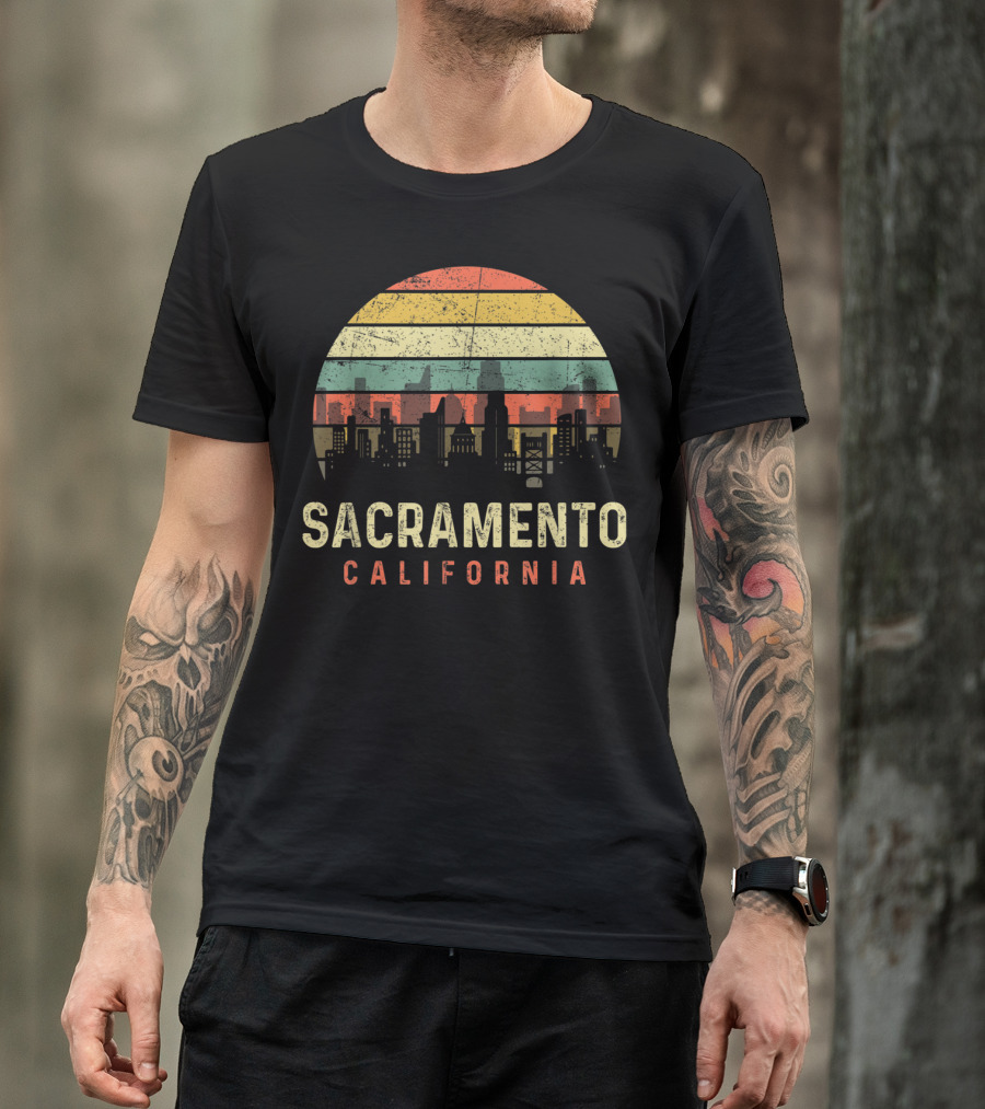 Sacramento California Skyline Vintage Sunset T-Shirt