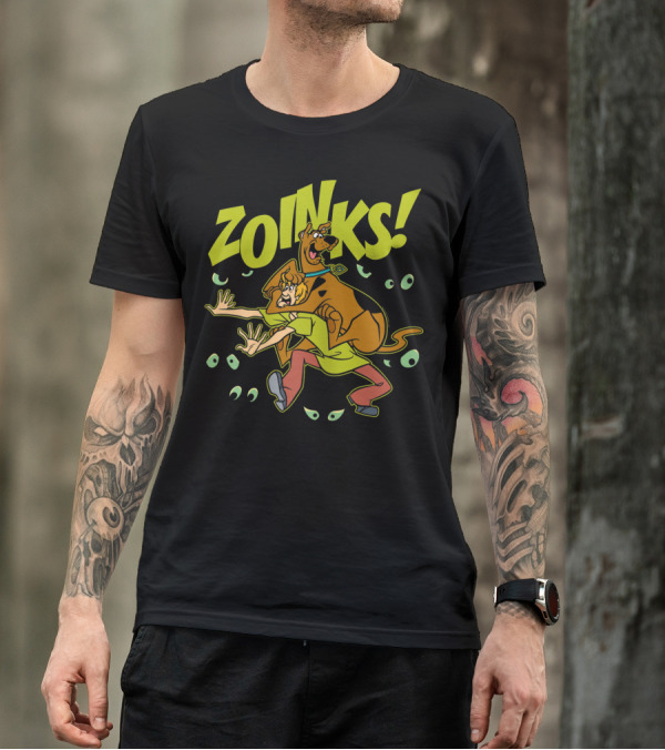 Zoinks Scooby-Doo And Shaggy Scared Eyes T-Shirt