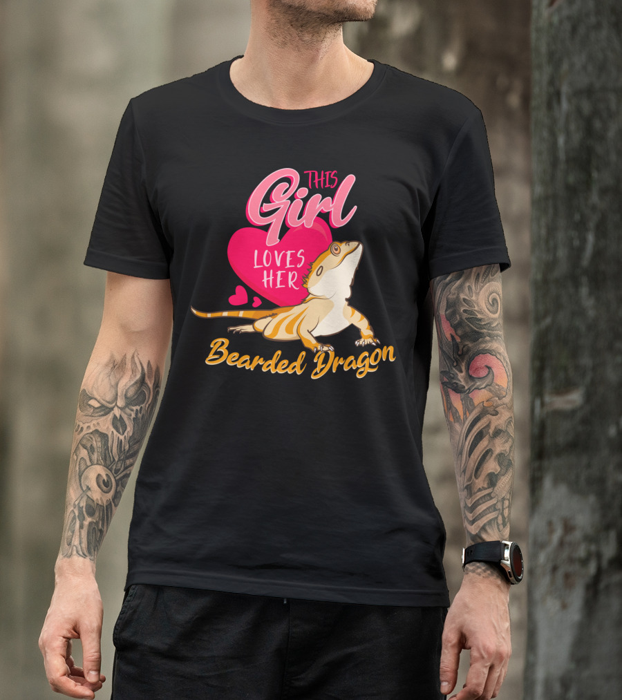 This Girl Loves Her Bearded Dragon With Heart And Cute Lizard T-Shirt