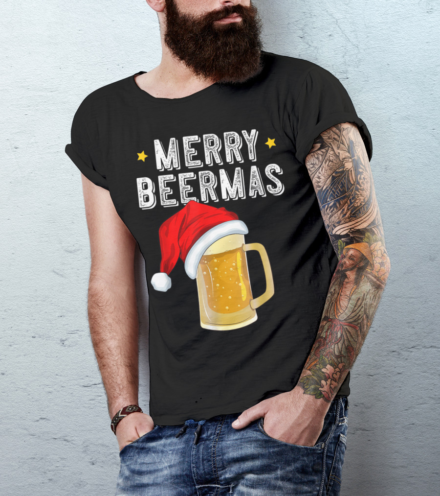 Merry Beermas Christmas Beer Santa Hat Beer Mug T-Shirt