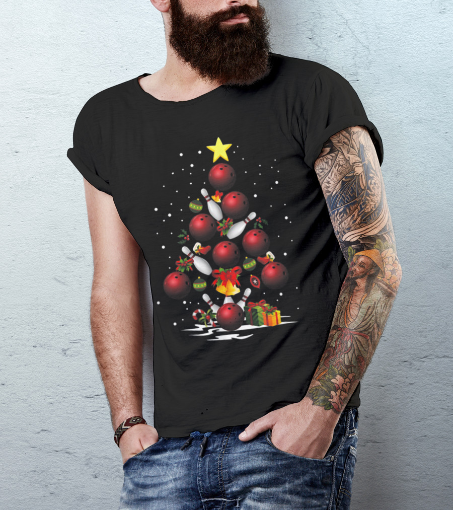 Funny Bowling Christmas Tree Light Bowling Ball Ornaments Star Pin Gifts T-Shirt