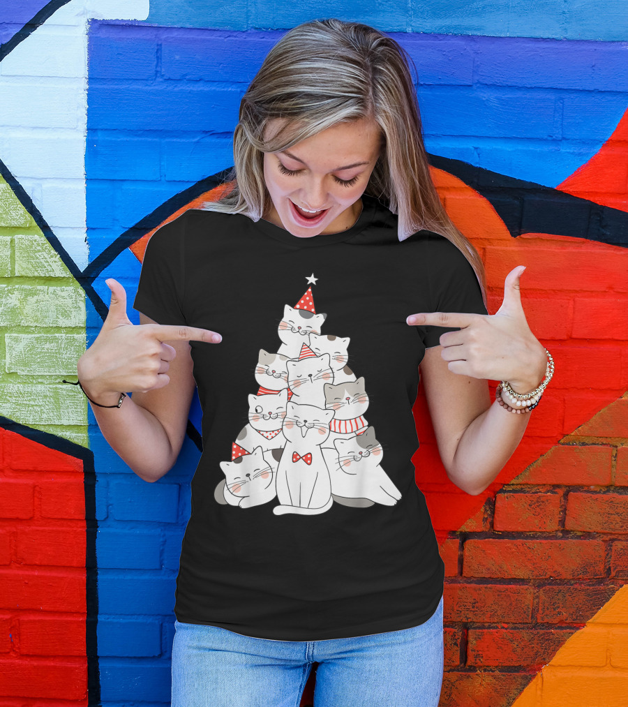 Funny Christmas Cats Xmas Tree New Year Party T-Shirt