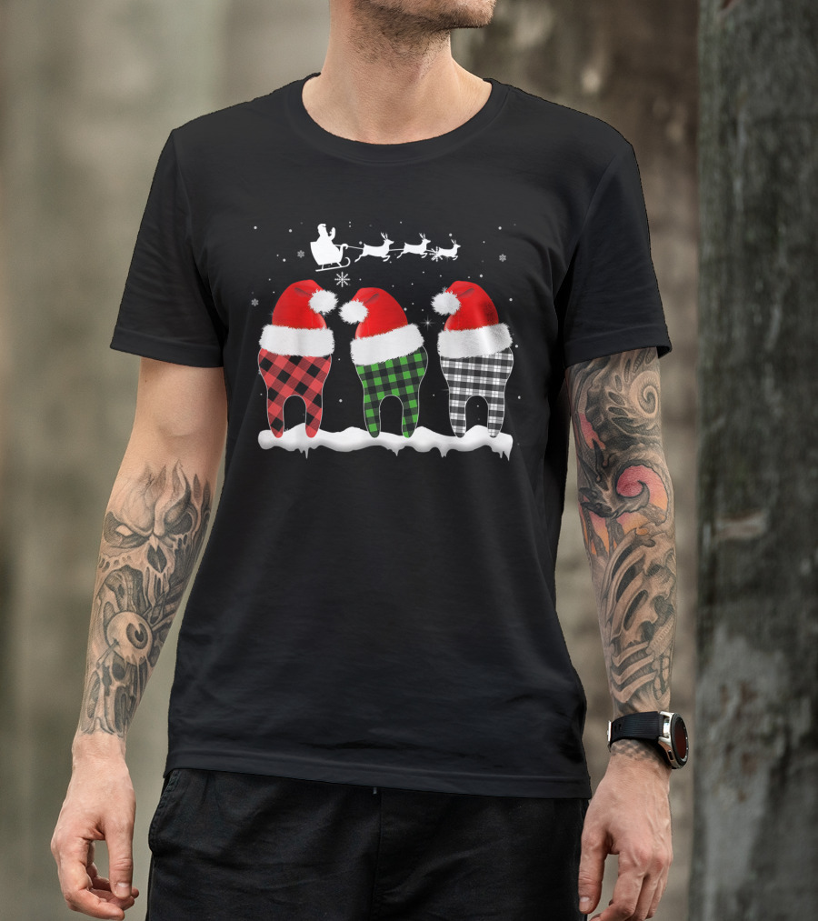 Funny Dentist Hygienists Christmas Pajama Santa Tooth Plaid T-Shirt