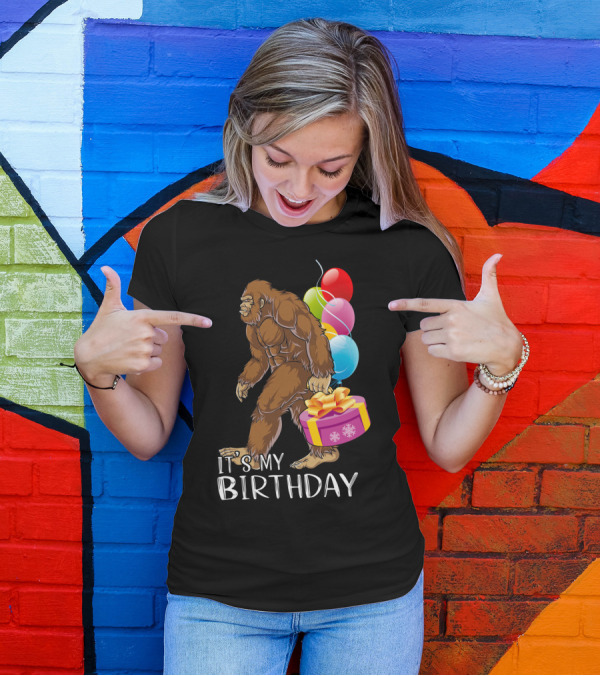 It's My Birthday Bigfoot Balloons And Cake T-Shirt