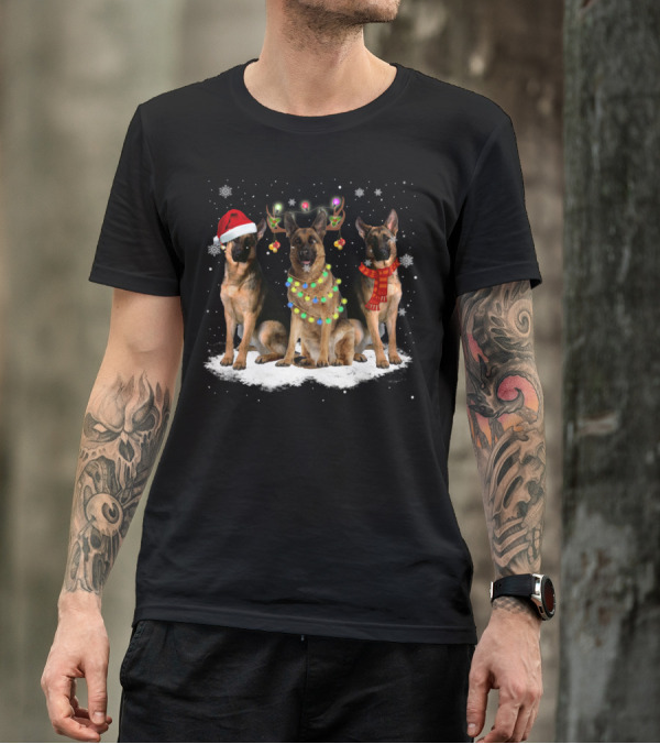 German Shepherds With Santa Hat And Christmas Decorations T-Shirt