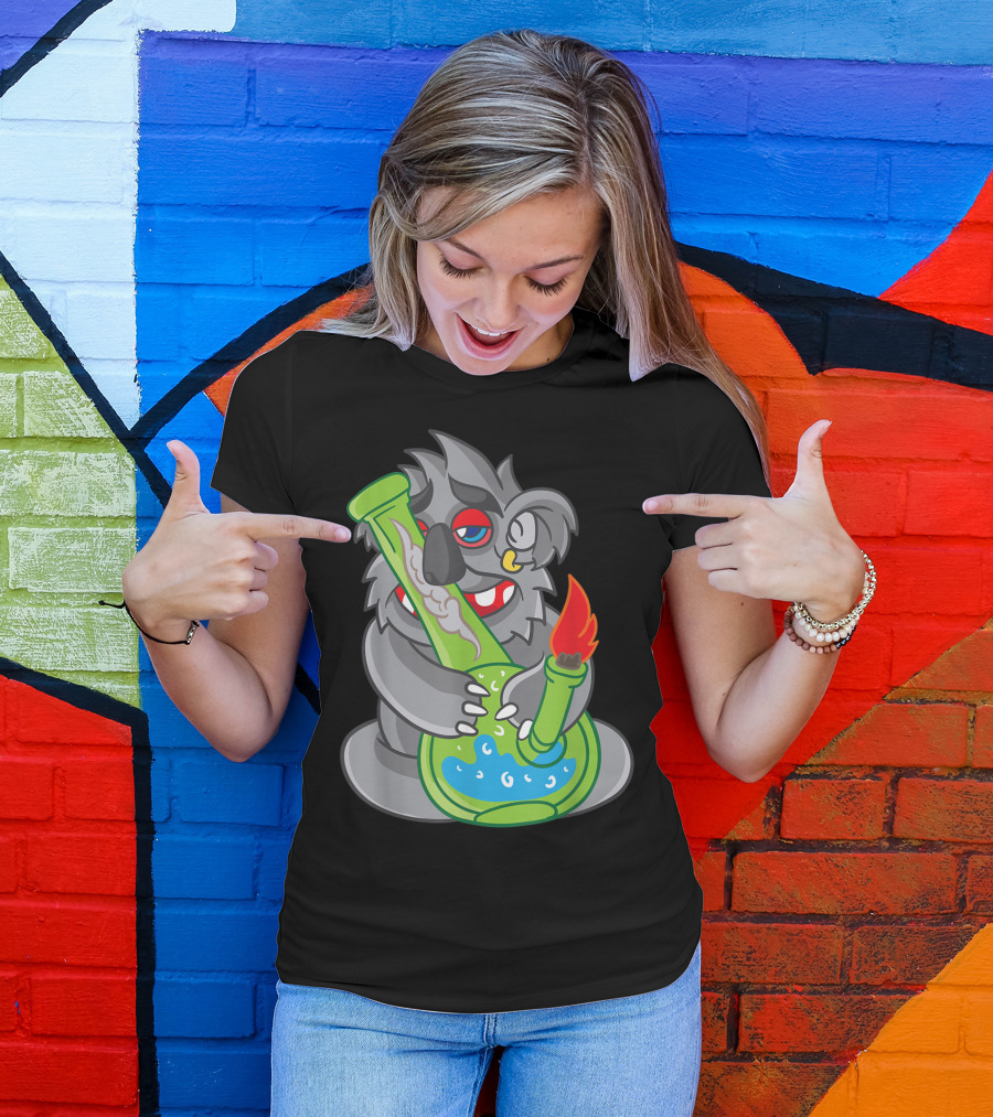 Koala Smoking Weed Cannabis Stoner Marihuana Bong Cartoon T-Shirt