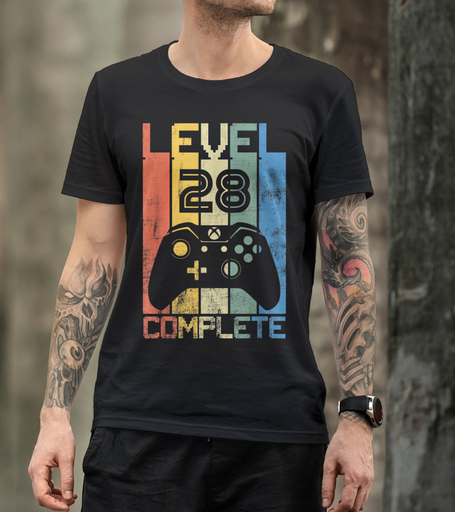 Level 28 Complete Vintage Birthday Retro Gaming Controller 28Th T-Shirt