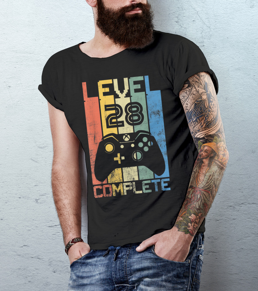 Level 28 Complete Vintage Birthday Retro Gaming Controller 28Th T-Shirt