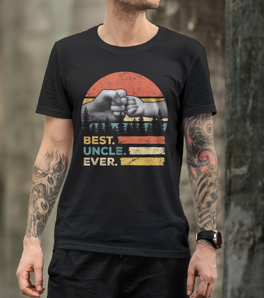 Best Uncle Ever Vintage Forest Fist Bump T-Shirt