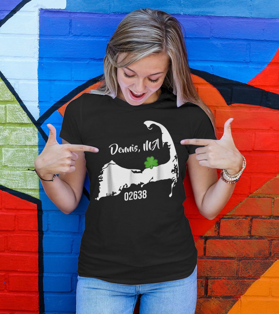 Dennis MA 02638 Cape Cod Shamrock Summer Map T-Shirt